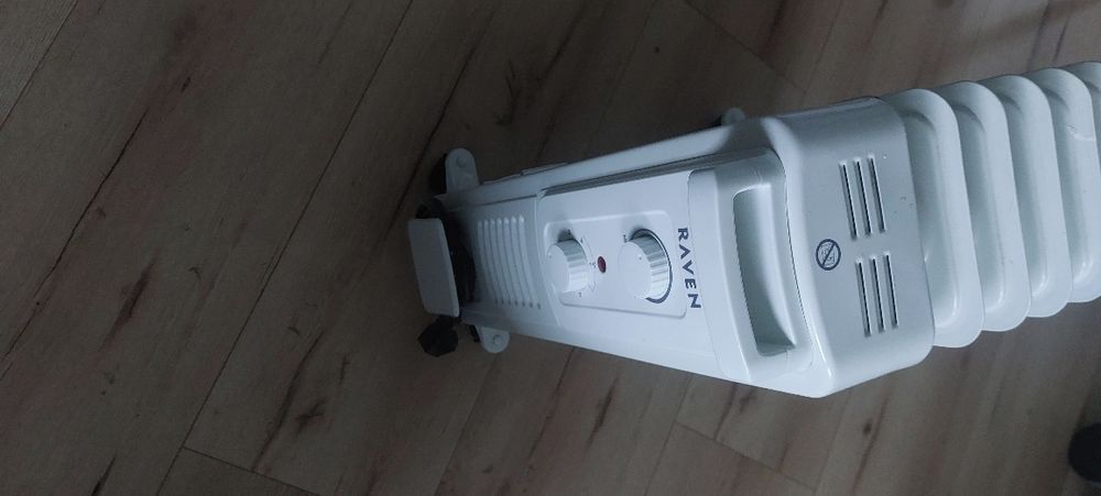 Grzejnik olejowy Raven