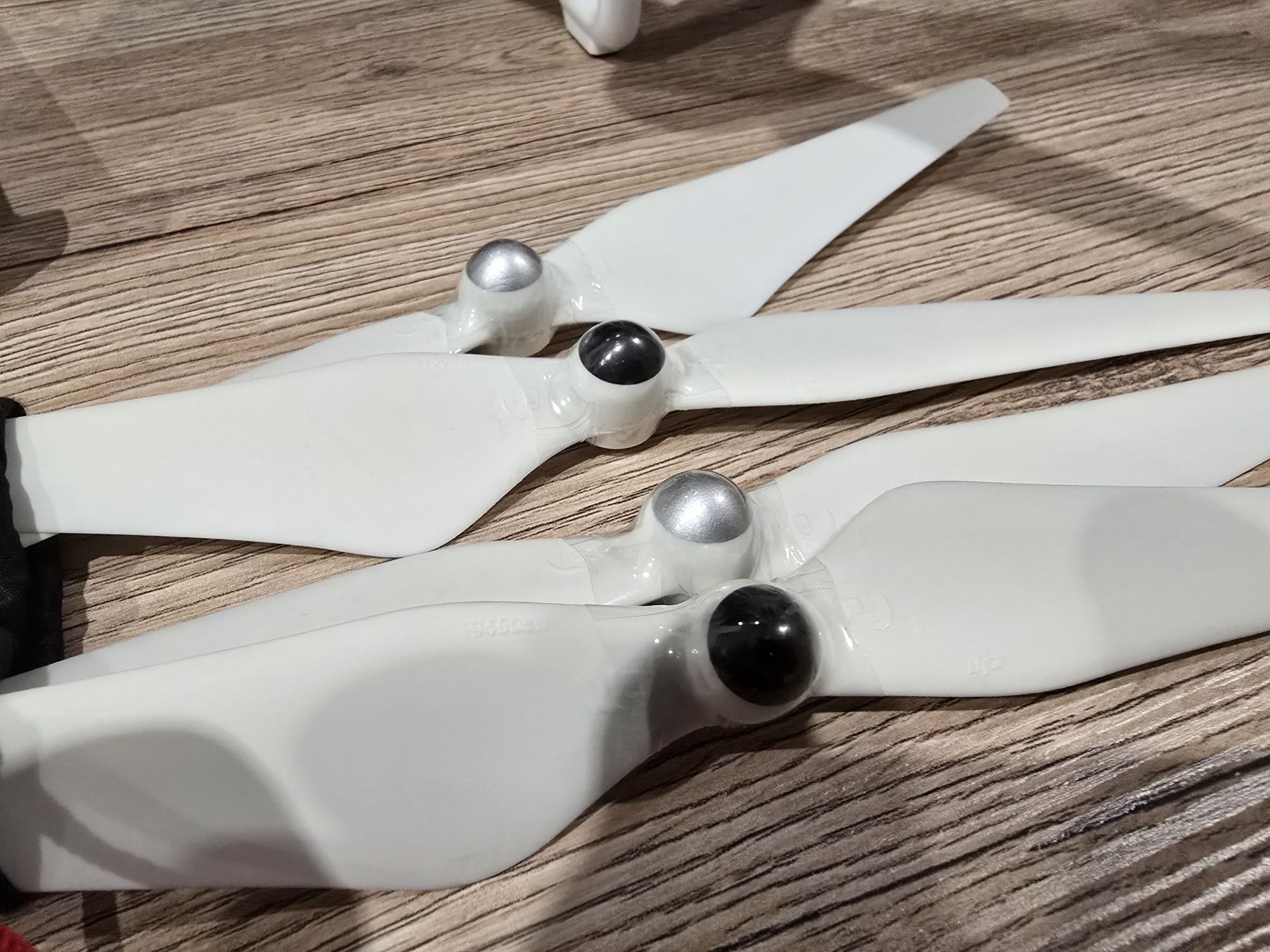 Dron dji Phantom SE 3 jak nowy