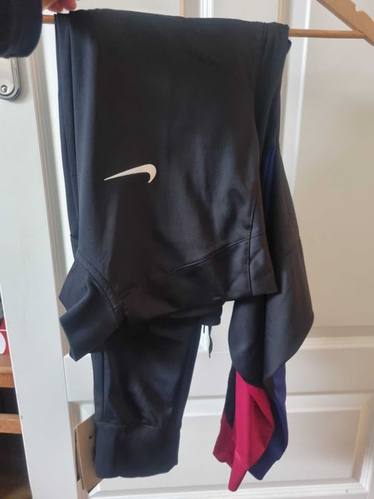 Dres Nike S Barcelona, spodnie i bluza, oryginalne