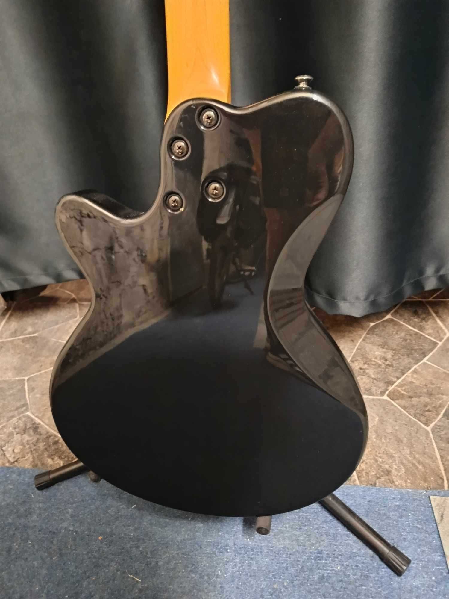 gitara elektryczna Godin Radiator Black Onyx Maple Fretboard