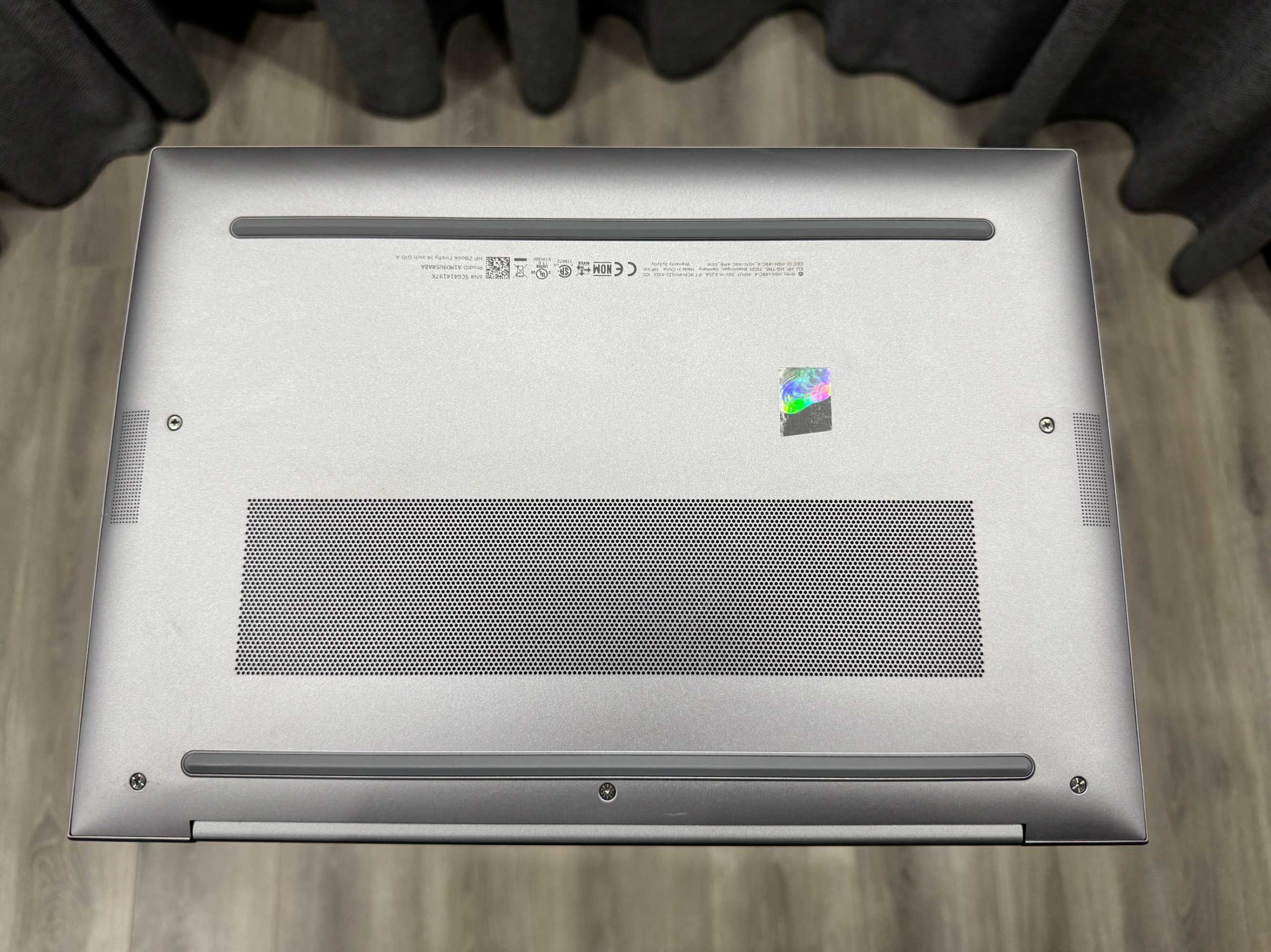 Ноутбук HP ZBook Firefly G10 | Ryzen 5 7640HS | 16/512 | FHD+ IPS