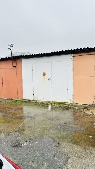 Гараж в гаражном кооперативе недалеко от южного вокзала