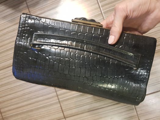 Винтажный черный клатч ссср под кожу крокодила, 50е годы