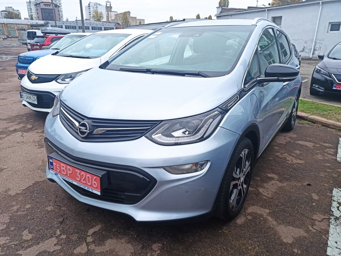 Продам Opel Ampera e