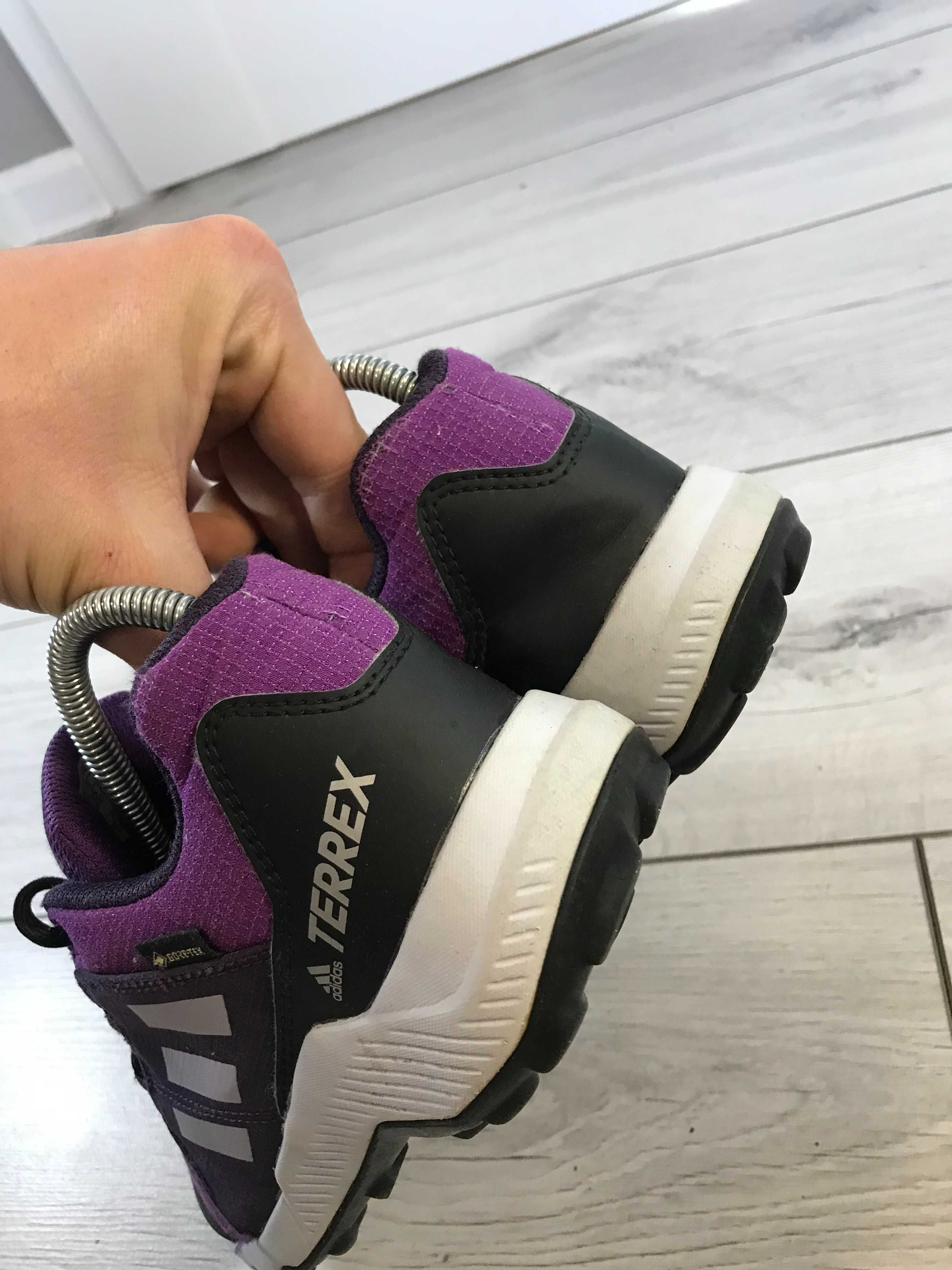 Buty trekkingowe Adidas Terrex rozm. 45 gore-tex