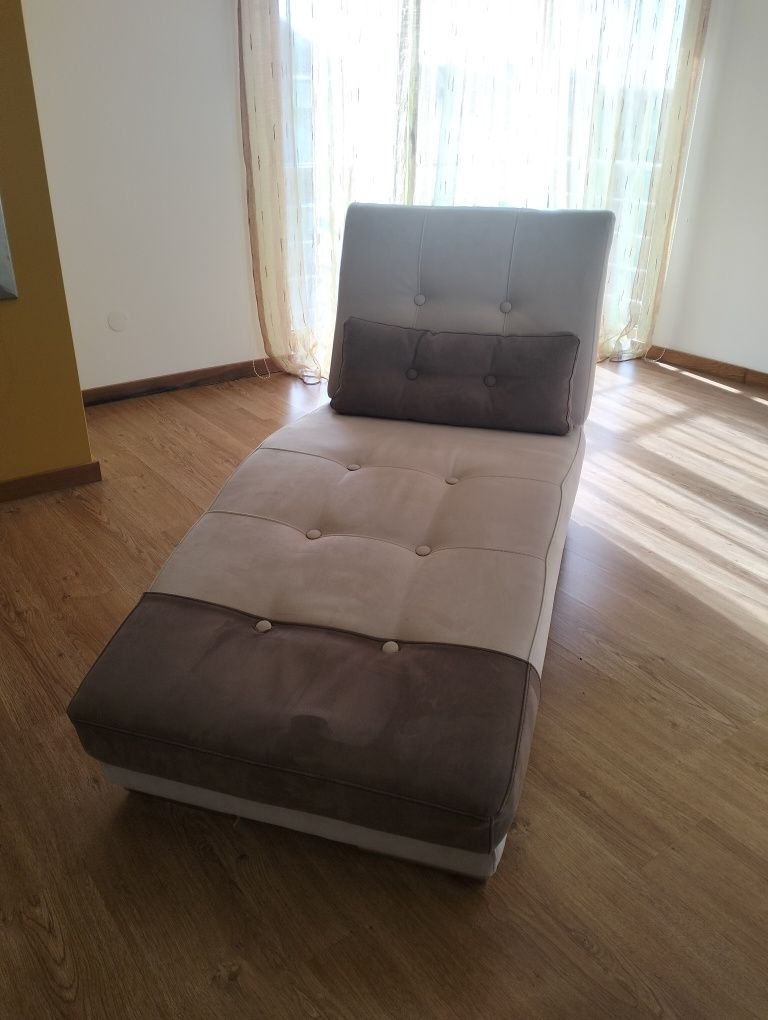 Chaise longue bege