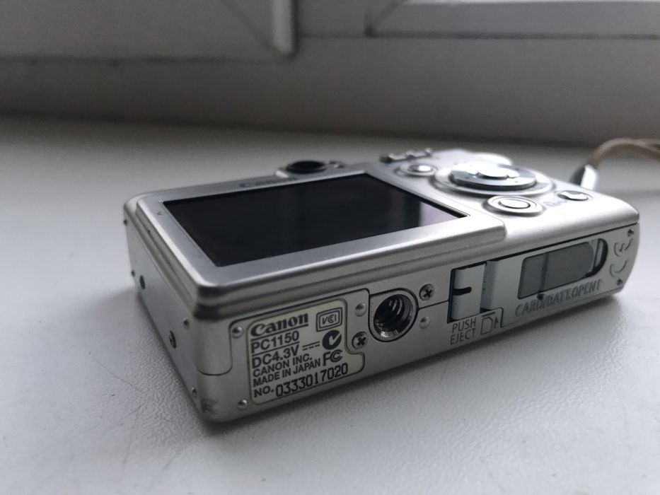 Продаю Canon ixus 50