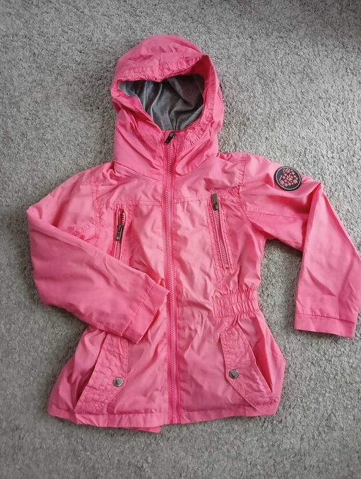 Cienka wiatrówka dziewczęca 104-110