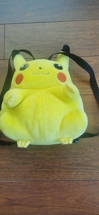 Mochila Pokémo peluche