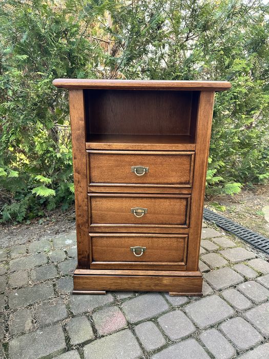 Komoda debowa z szufladami