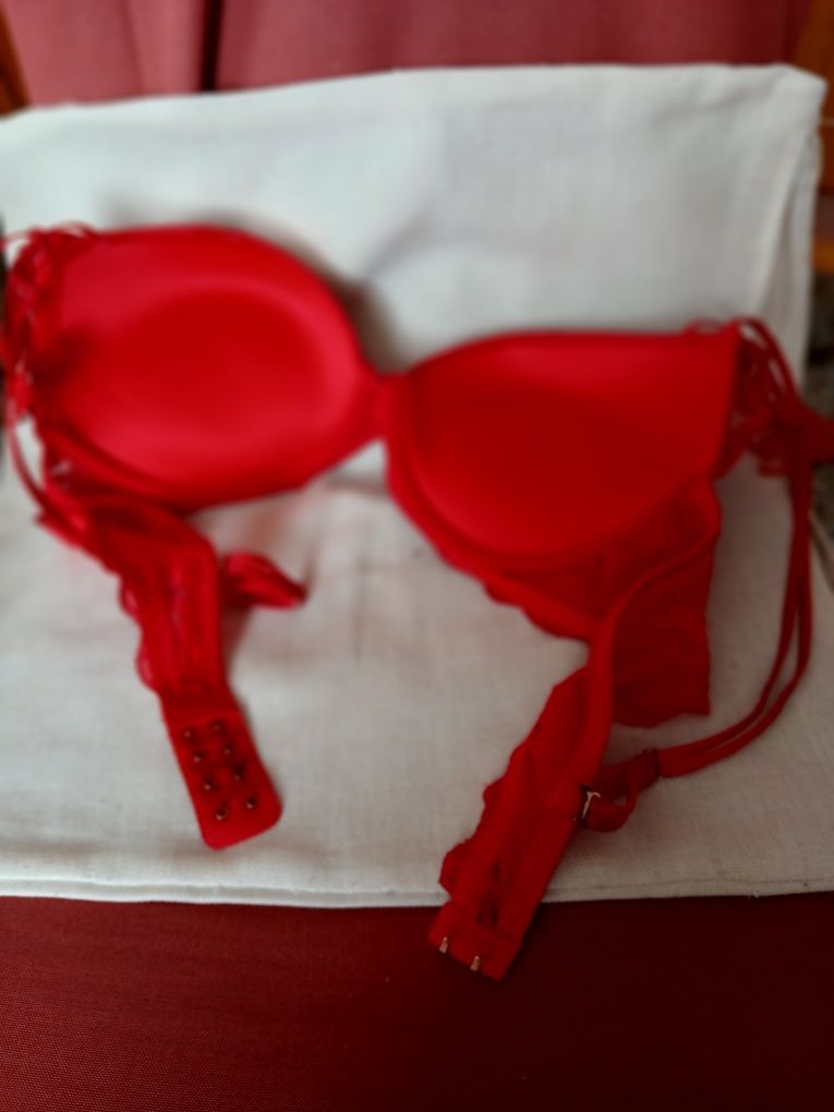 Biustinosz push up Porlloma 85C