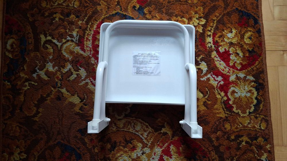 Siedzenie prysznicowe uchylne