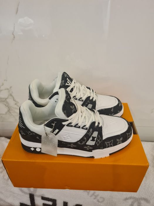 Кросівки Louis Vuitton Trainer Sneaker White Black Кроссовки Луи Витон