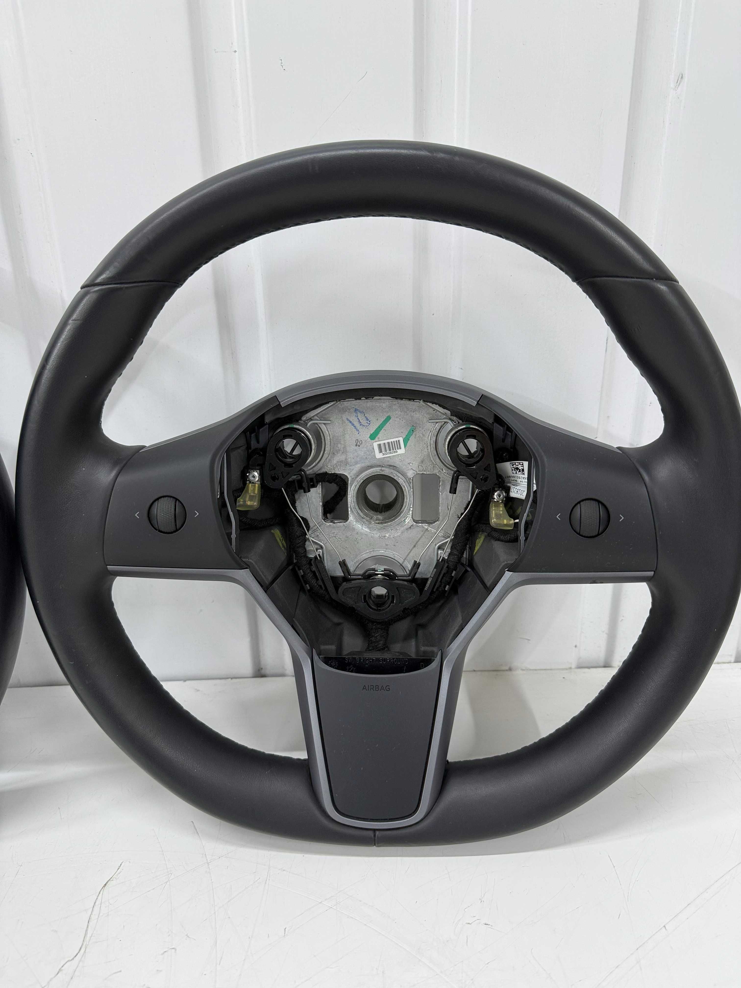 Руль кермо Tesla M3 2017-2022 руль кермо Тесла Модел 3