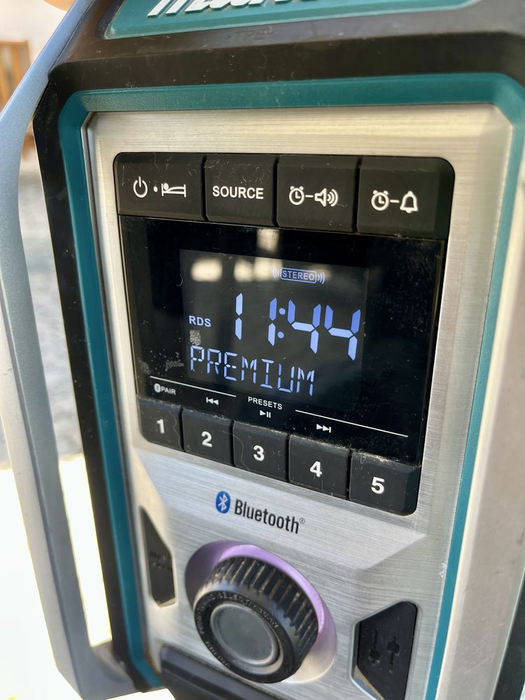 Radio Makita DMR 114