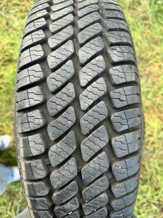 Opony  Dębica 185/70r14