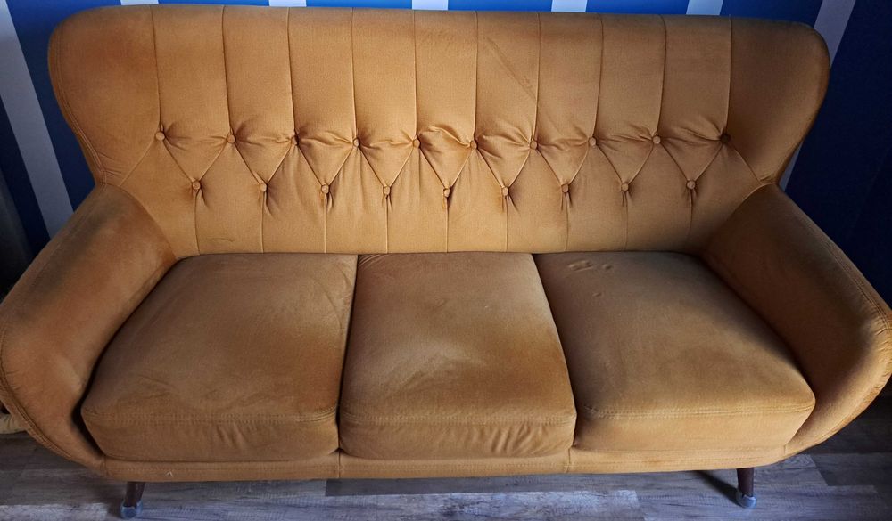 Sofa trzyosobowa