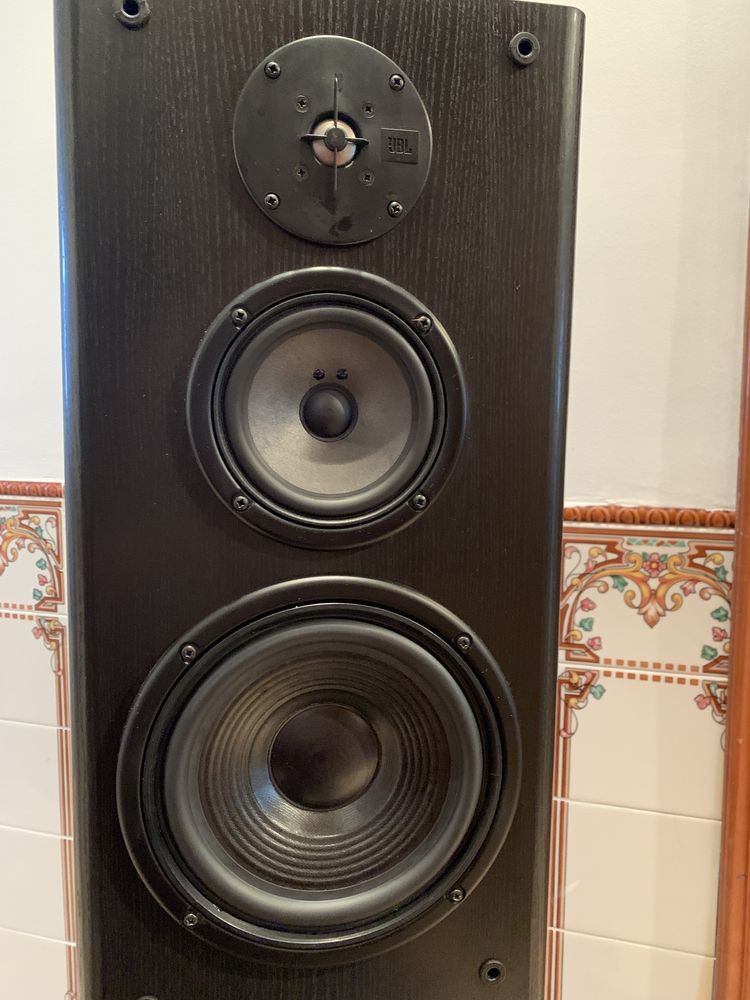 Colunas JBL LX500  3 vias 150W