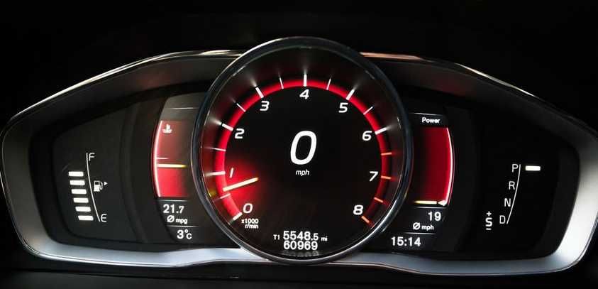 Volvo XC60 V60 V70 S80 S60 V40 licznik kolor retrofit zegary TFT LCD