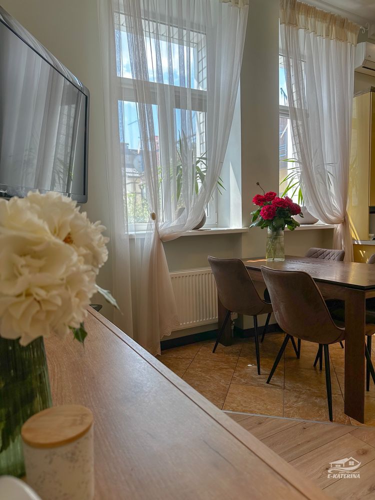 Продам 3 к кв з власним Котлом, Каміном і зоною Барбекю