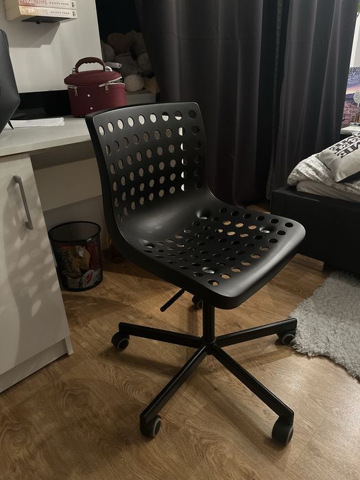 Krzesło obrotowe czarne Ikea