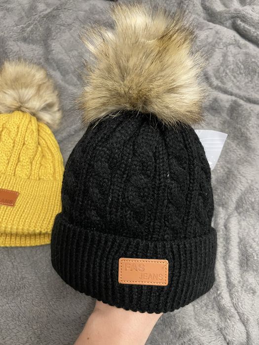 Зимова тепла шапка 52-54р, зимняя теплая шапка 52р