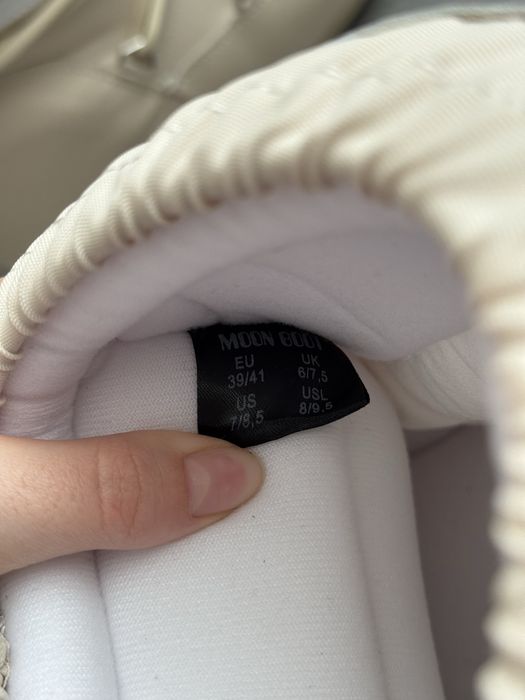 Мунбуты Moon Boot MB Icon Low Nylon beige снегоходы (NEW IN BOX)