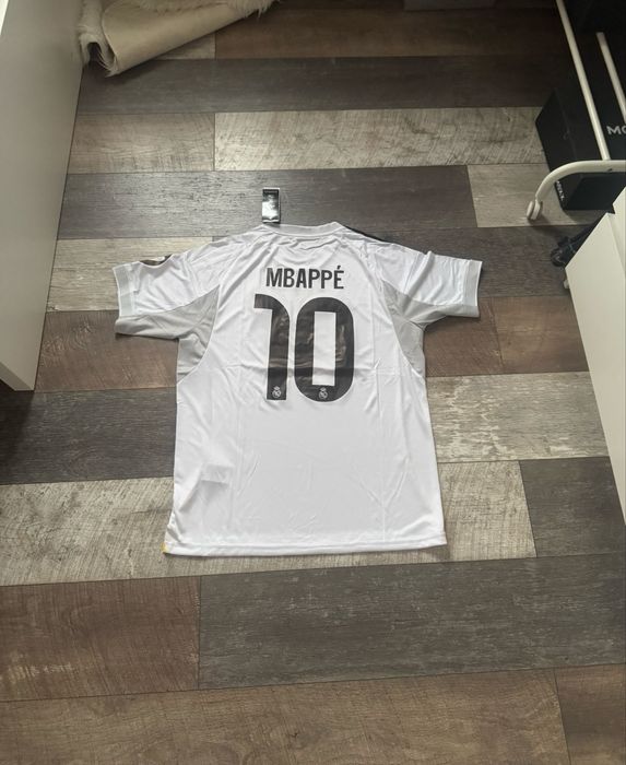 Real Madrid Kylian Mbappe 2025/26 football soccer jersey valverde vini