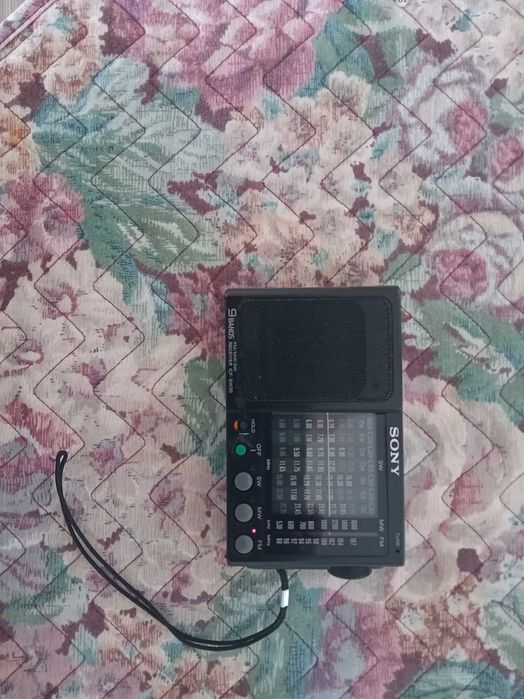 Sony ICF-SW20 radyjko 9-pasmowe FM/MW/SW