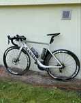 Rower szosowy Canyon Aeroad CF SL M Koła Zipp Inpeak Sram Force AXS