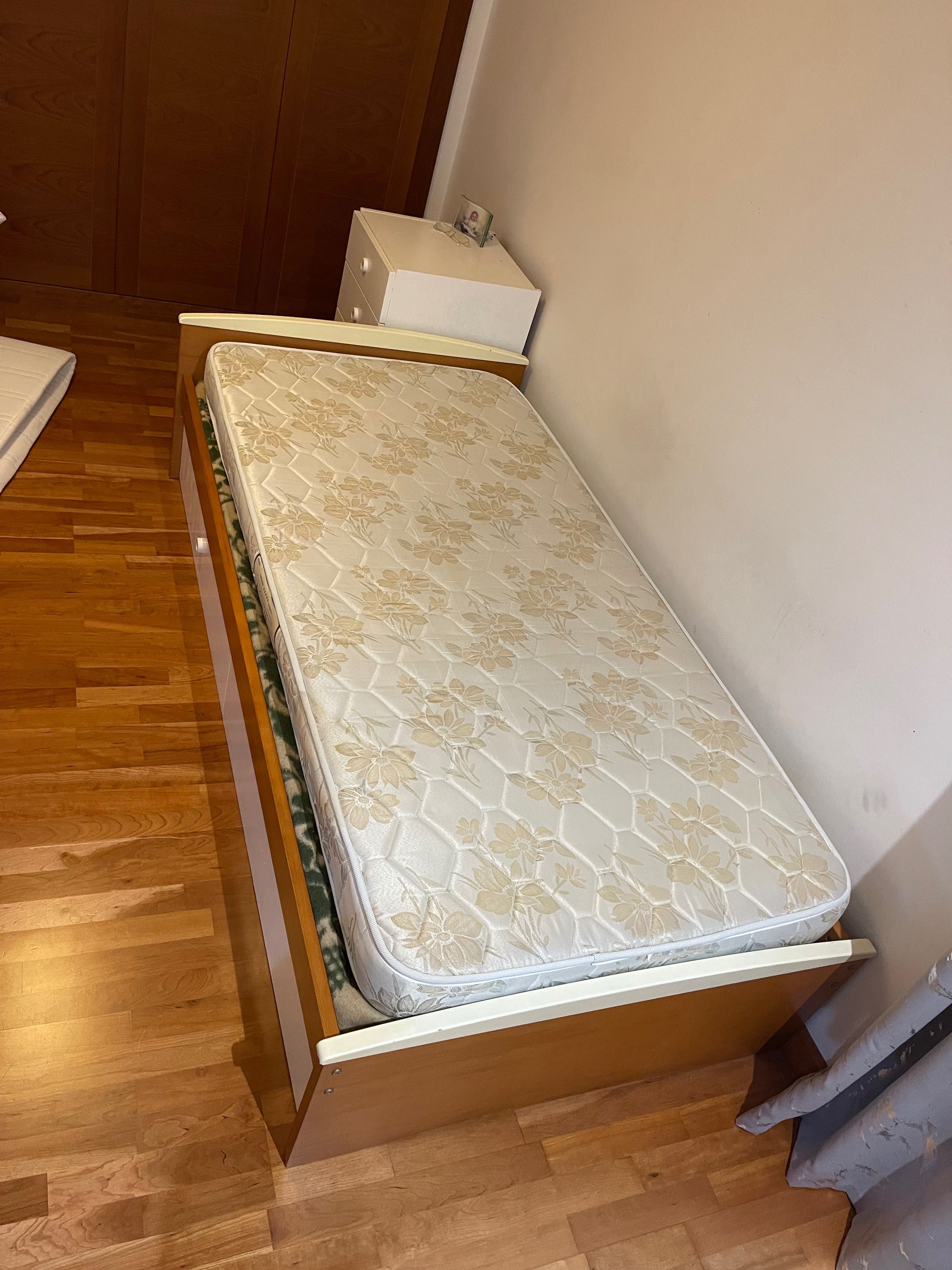 Vendo cama dupla
