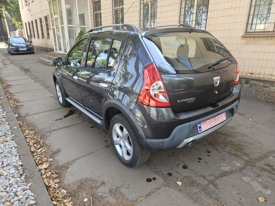 Продам Dacia sandero StepWay