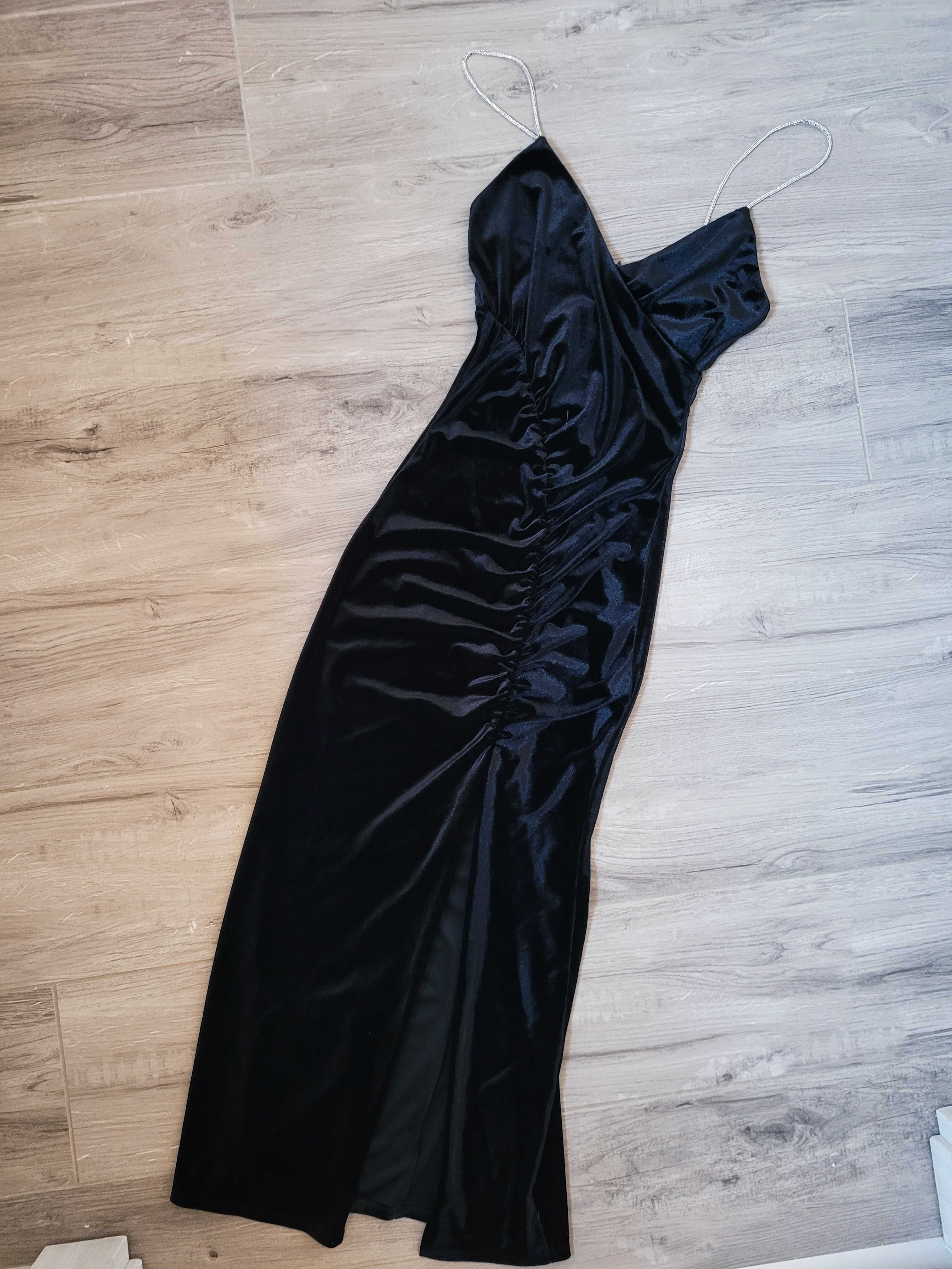 Drapowana welurowa sukienka Zara kopertowy dekolt zdobiona rozcięcie
