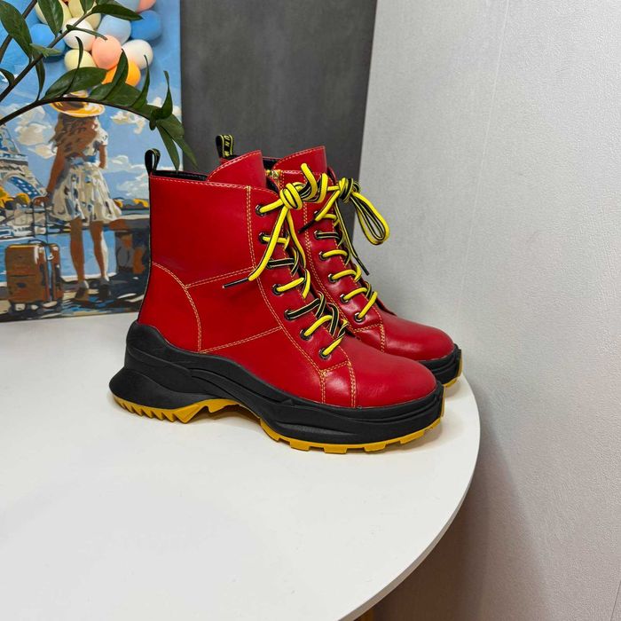 Новые женские ботинки р.36 (23.5 см),демисезонные.