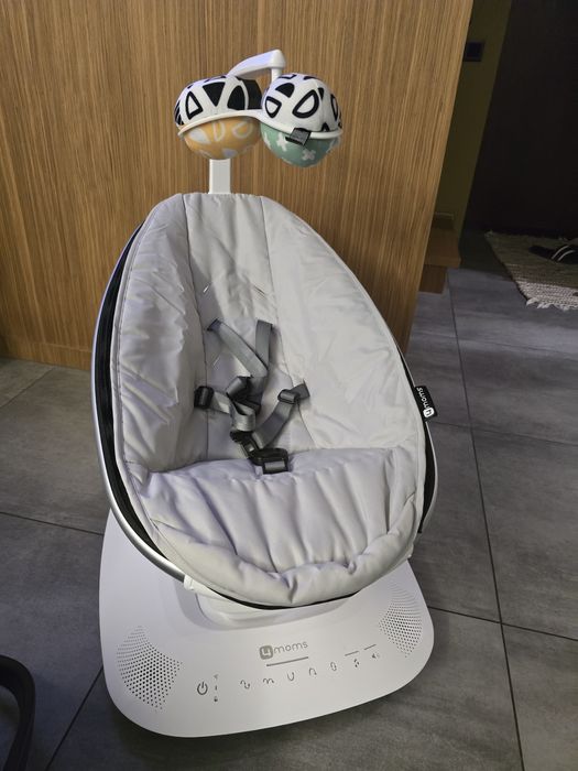 Заколихуючий центр 4Moms