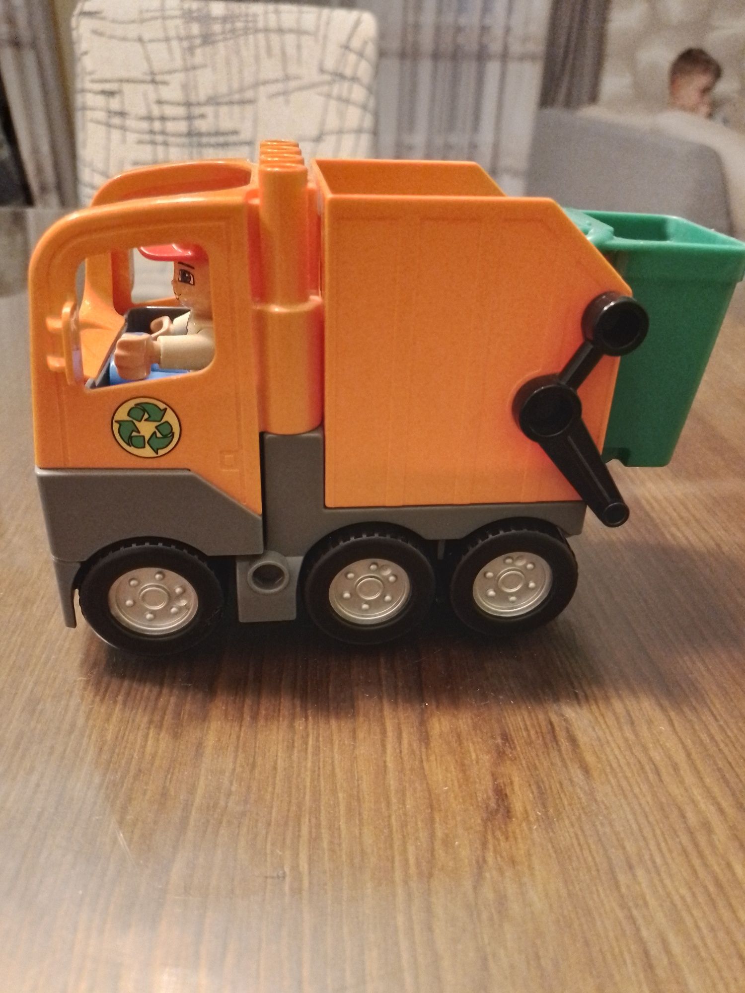 Śmieciarka lego duplo