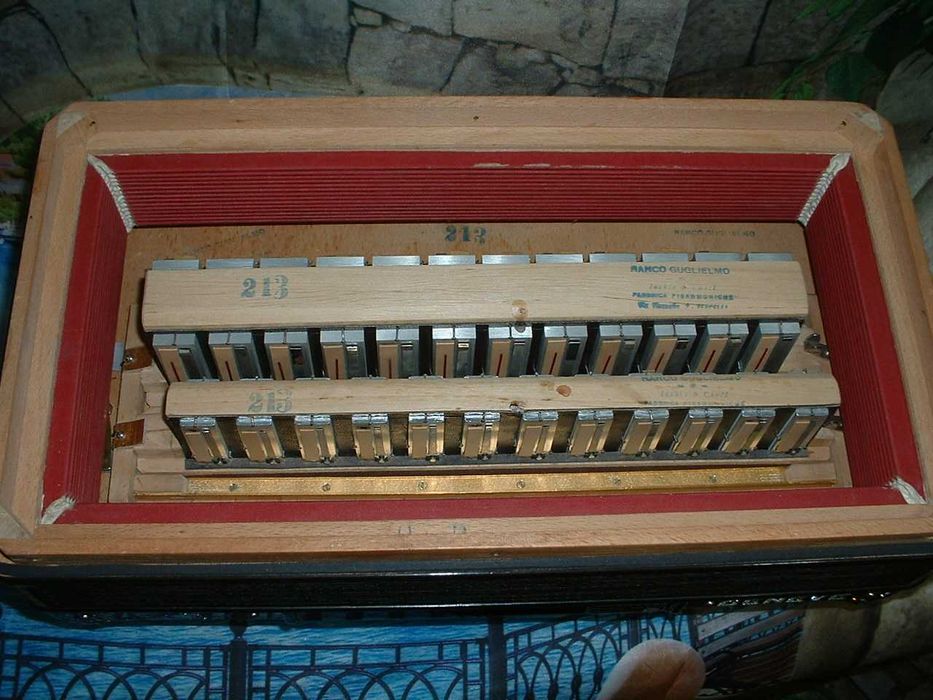 Avenda Acordeao G , N. 789