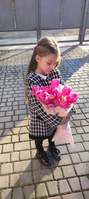 Пальто для дівчинки на зріст 120 см., 5-6 років, утеплене