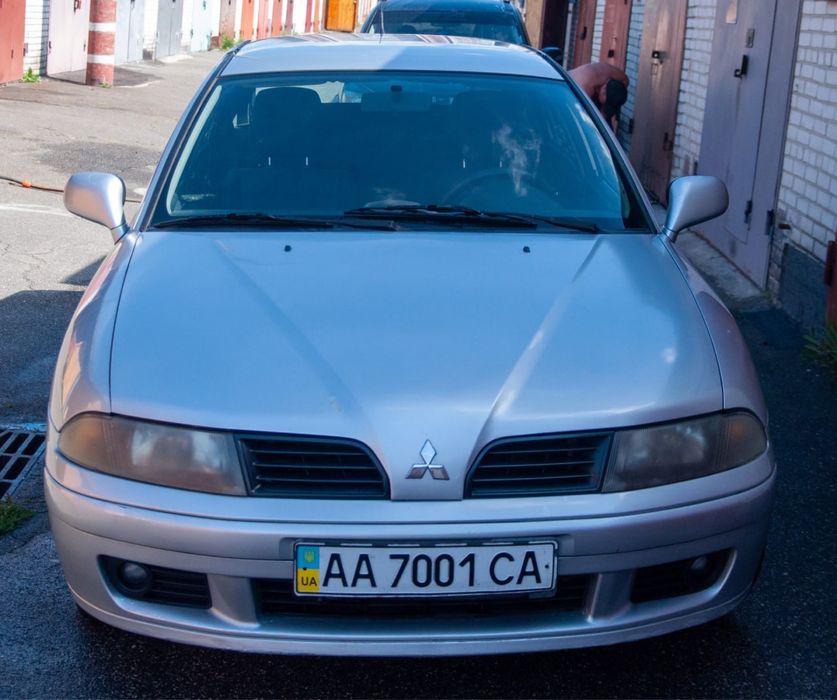 Продам Mitsubishi Carisma 2003