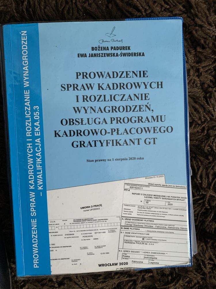 Padurek Prowadzenie kadrowych i rozliczanie wynagrodzeń Gratyfikant