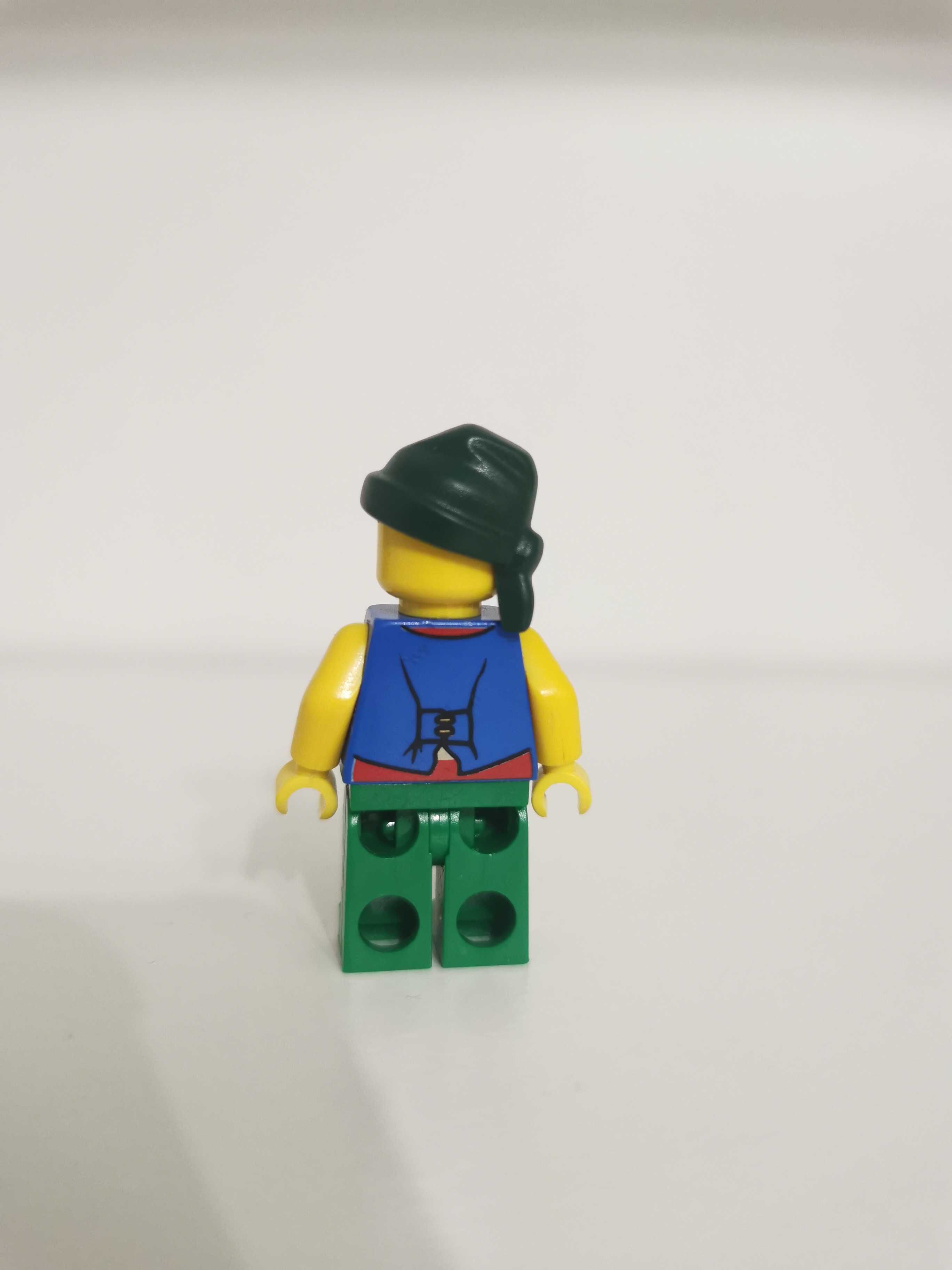 Minifigures Pirates II
pi108