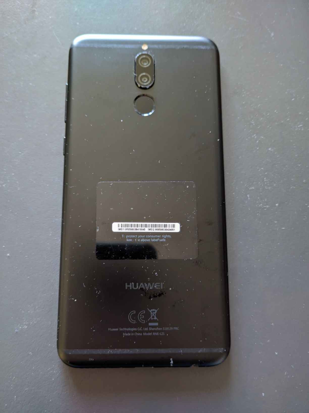 Huawei Mate 10 Lite RNE-L21 Android 10 LineageOS!