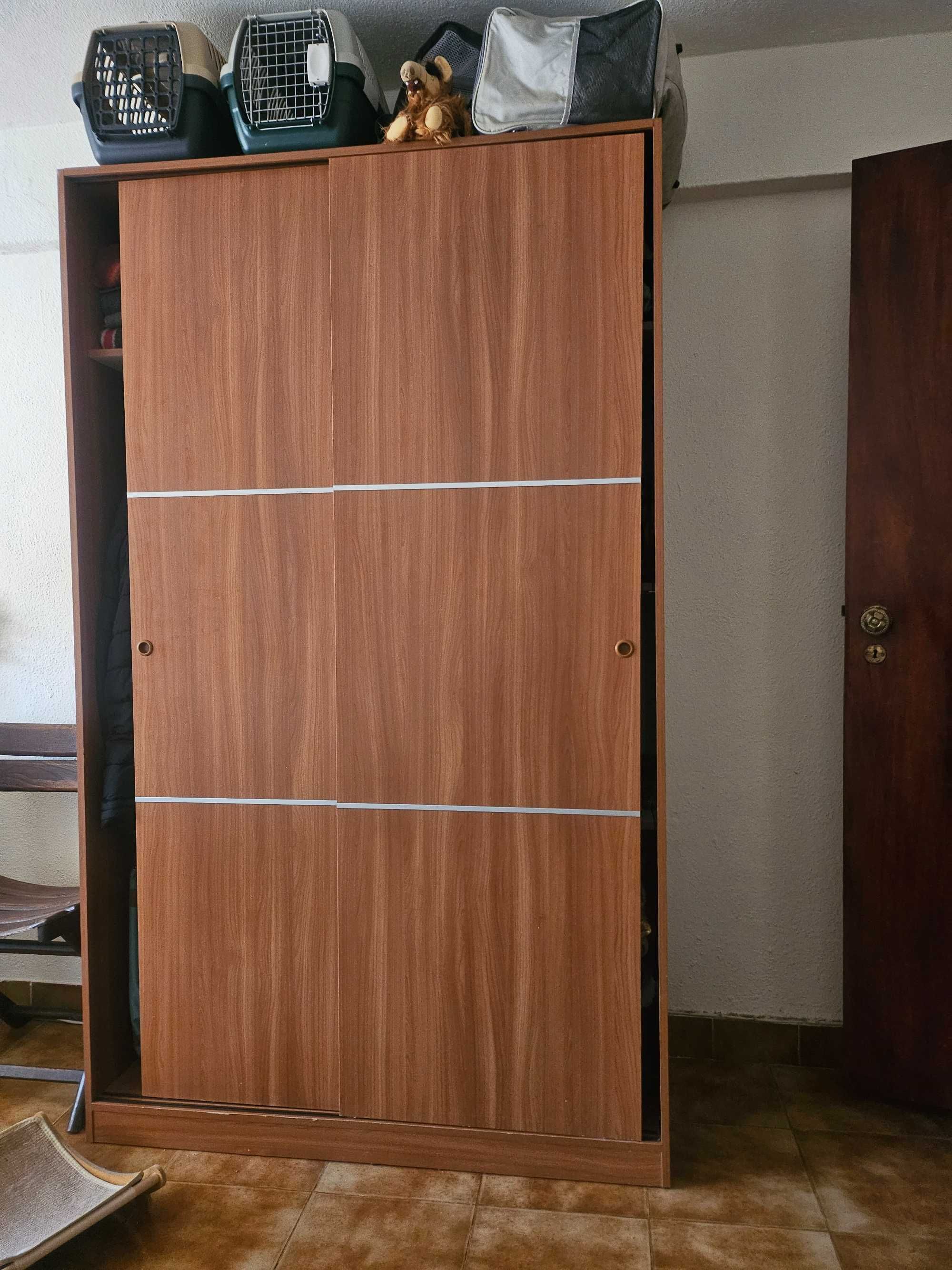 Roupeiro de quarto