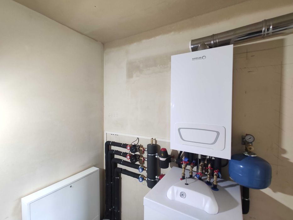 Podłogowe ogrzewanie wod kan kotłownie posadzki reku Klimatyzacja