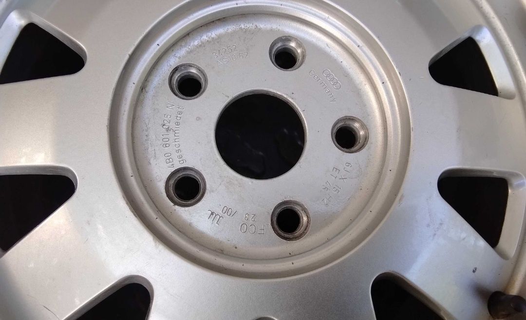 R15 диски 5х112 оригінал Ауді VAG VW Skoda
