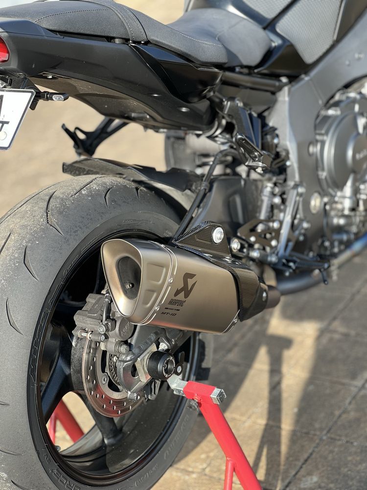 Yamaha MT-10 c/ garantia até 05/2028