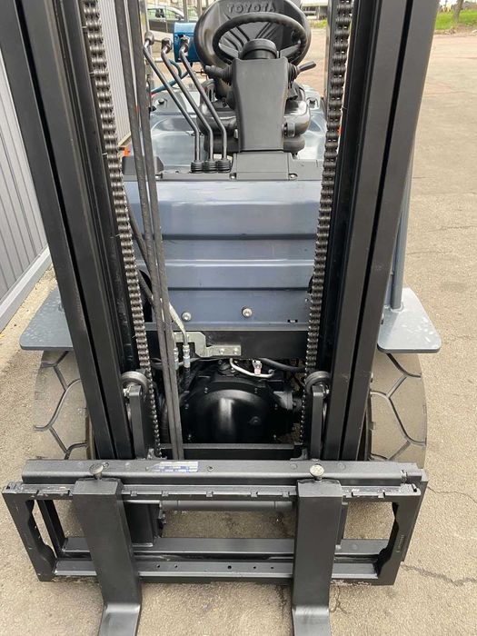 Газовий навантажувач TOYOTA 02-8FGF25, 2017рік, підйом-3.3м, погрузчик