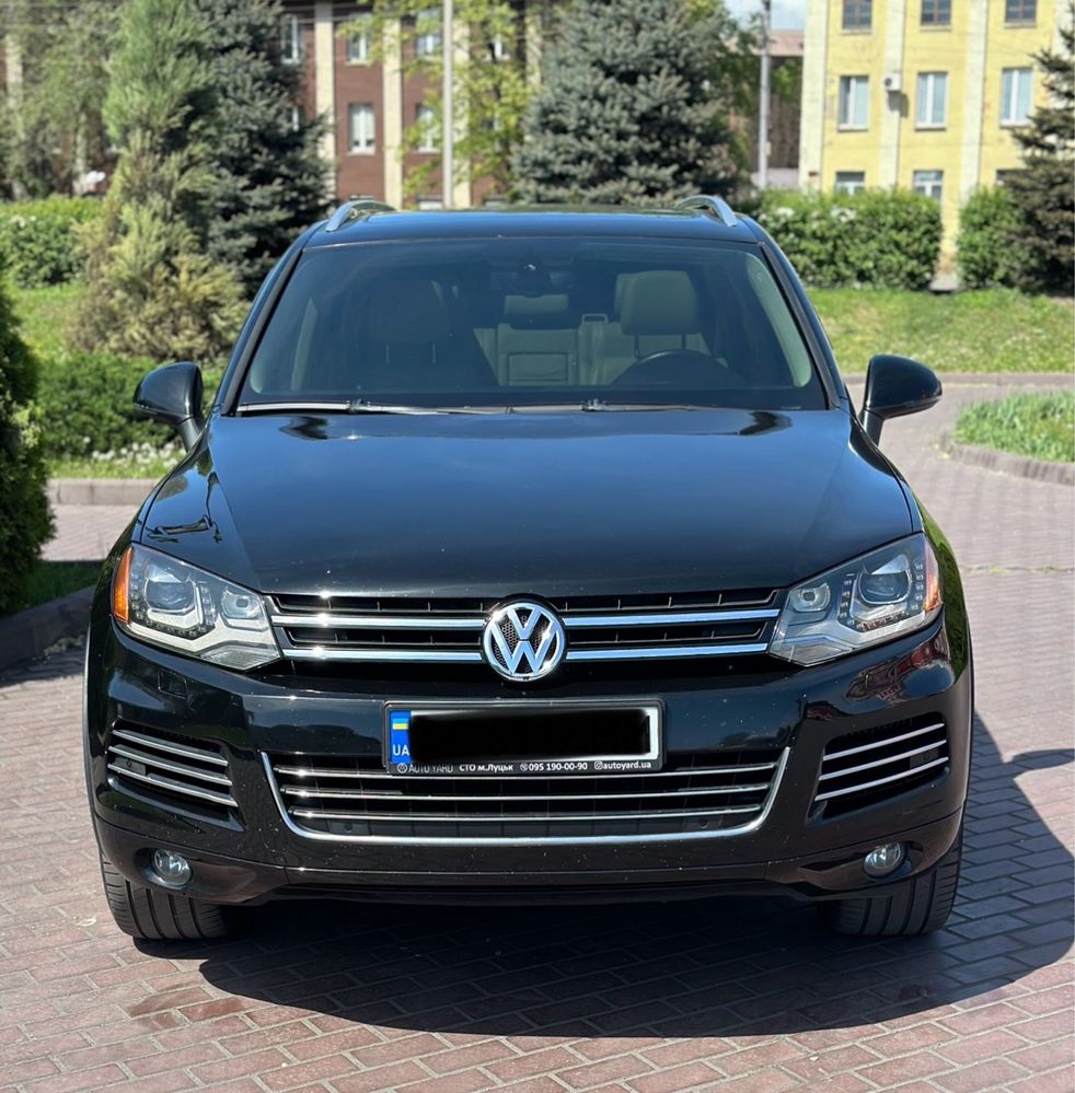 Продас Volkswagen Touareg 3.0 TDi 2010 2011