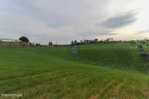 Terreno de 29.000 m2 p/ outros Usos c/ Poço.