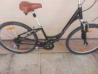 bicicleta Specialized- senhora c/ Shimano 6x3. aparenta ser 'M'.
